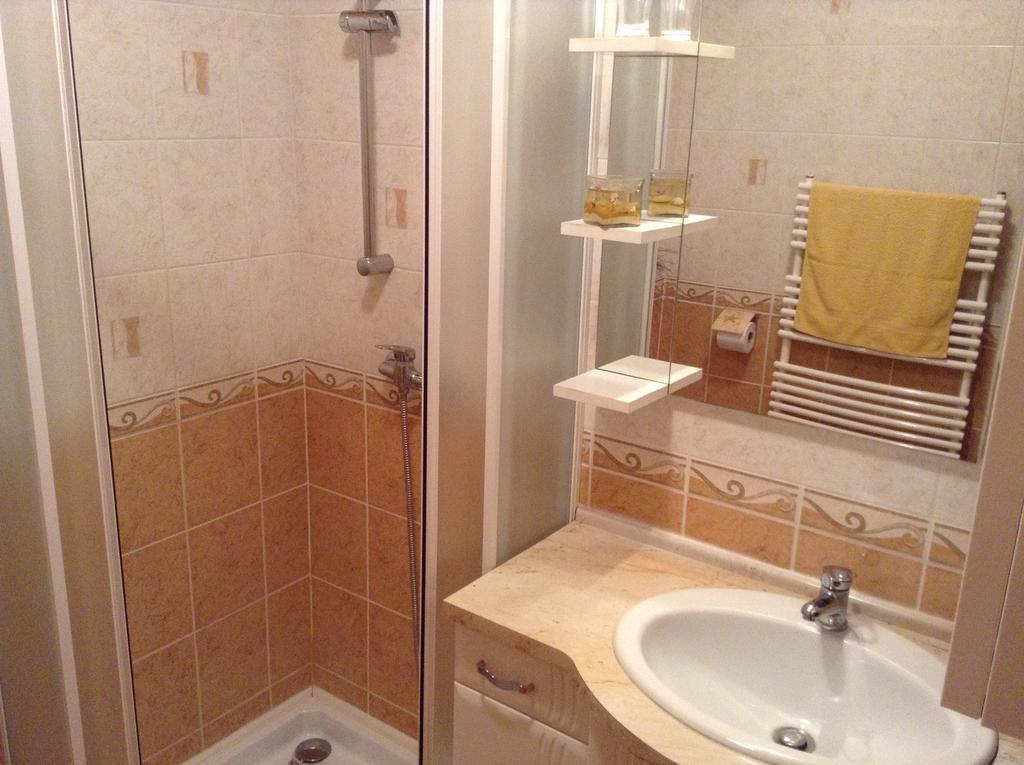 Babati Apartmanhaz Apartment Zalakaros Exterior photo